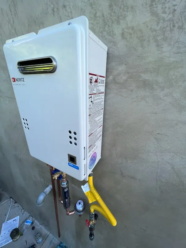 Tankless water heater installation for Hood Junction homes
